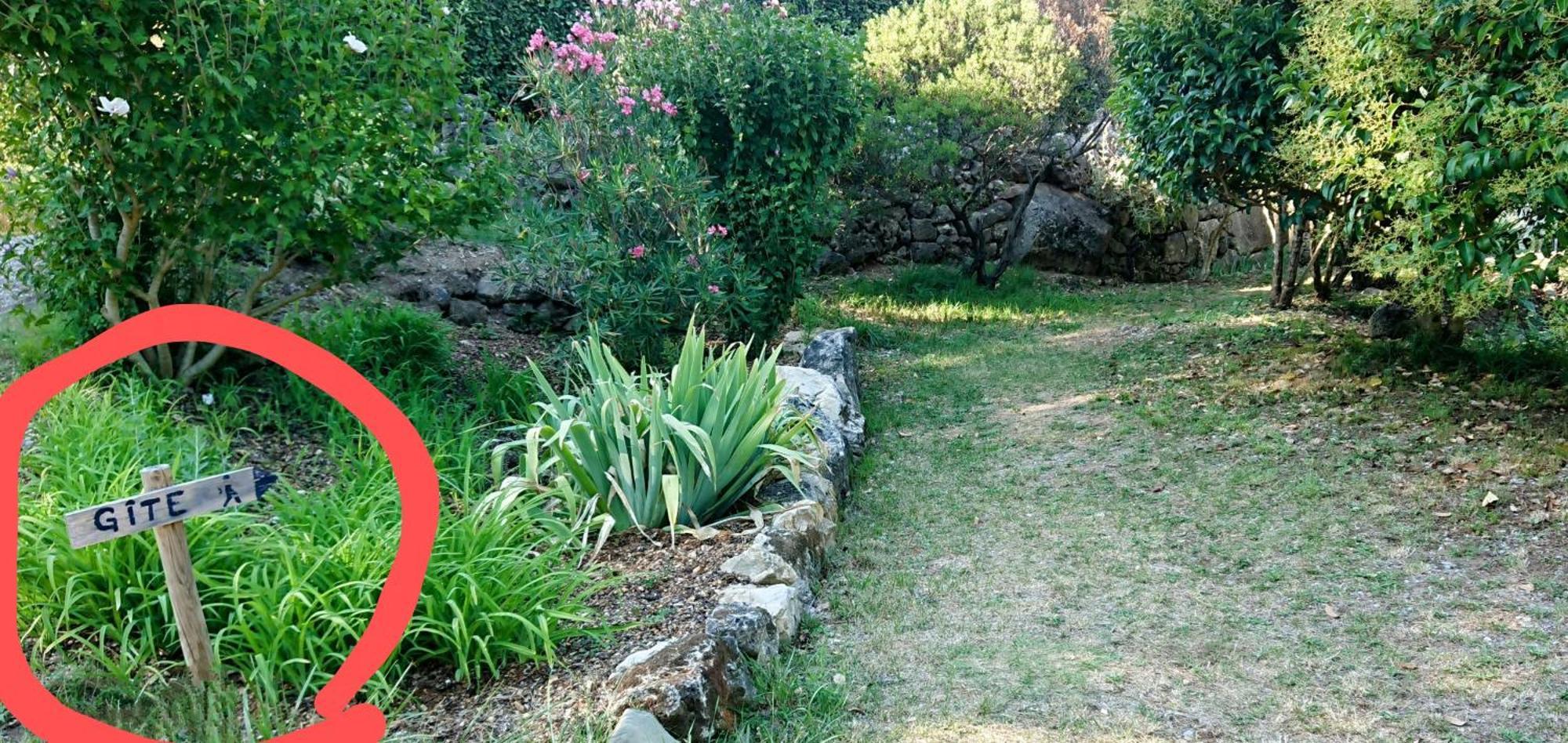 Gite En Cevennes Du Sud, Bergerie Restauree Au Rez De Jardin D'Une Bastide Avec Piscine, Vue Exceptionnelle, Authenticite Et Confort Saint-Laurent-le-Minier Экстерьер фото